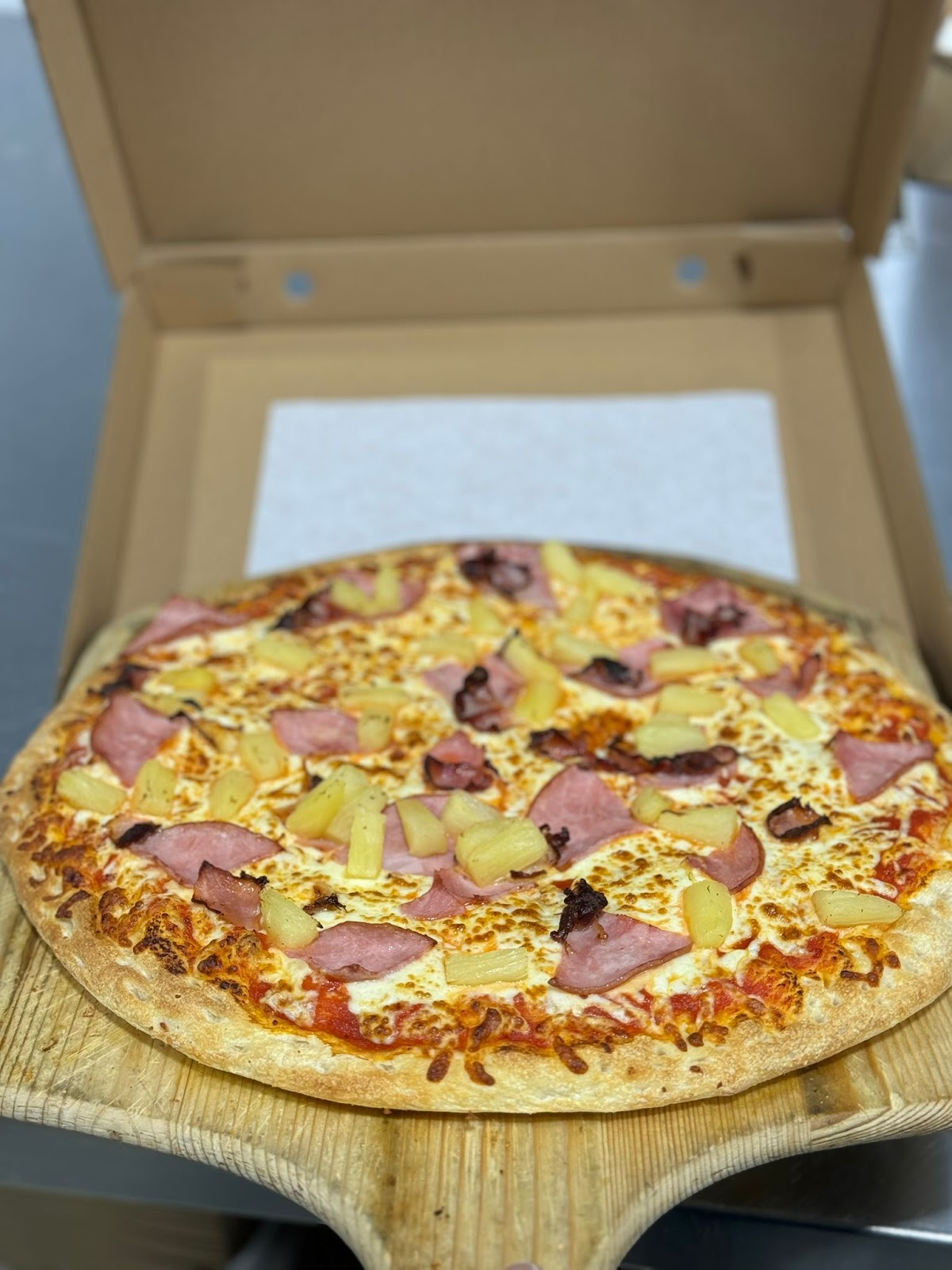 Photo of Fuego Pizza & Subs - 87 Garafraxa St, Chatsworth, ON N0H 1G0
